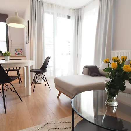 Grand-tourist Topaz Panienska Str *