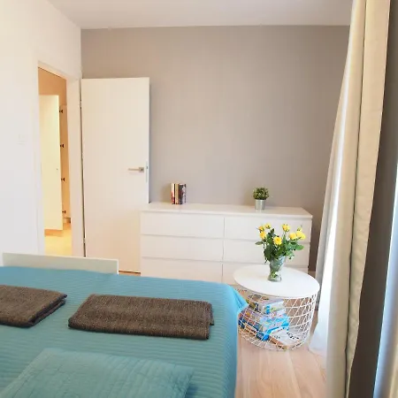 Grand-tourist Topaz Panienska Str * גדנסק